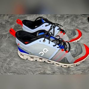 Men's on cloud x shift sz 8